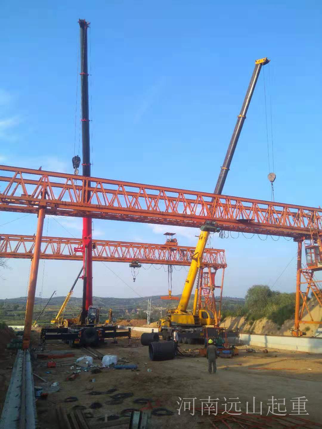 架橋機(jī)適用于各種類型公路平板車(chē)和鐵路運(yùn)梁的要求