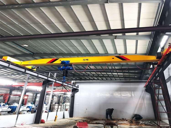 絕緣橋式起重機(jī)對(duì)使用環(huán)境有哪些要求？