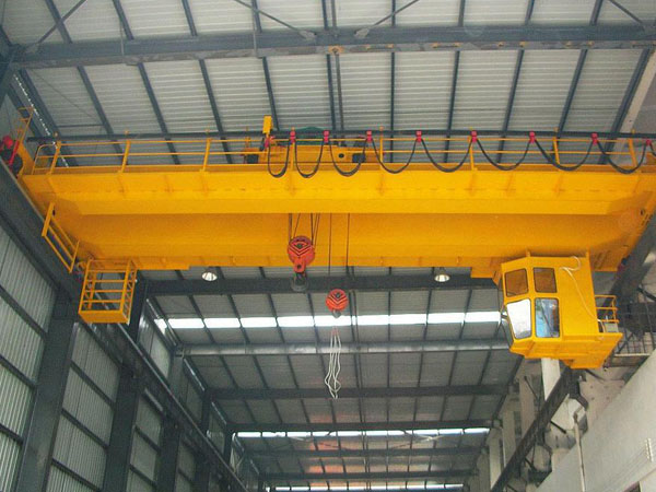 橋式起重機(jī)試運(yùn)行前需要做哪些工作？