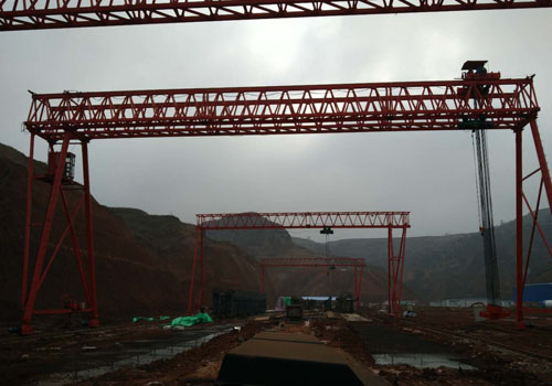 行車(chē)機(jī)身呈現(xiàn)裂痕是什么原因造成的？