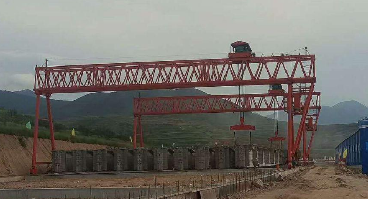 龍門吊使用時的相關(guān)注意事項都有哪些？