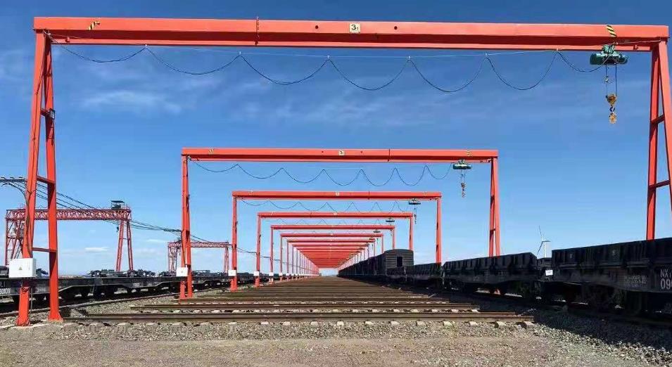 路橋門(mén)式起重機(jī)電機(jī)綜合保護(hù)器作用是什么？我們?cè)撛趺窗惭b電機(jī)綜合保護(hù)器